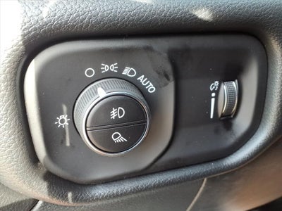 2026 RAM Ram 2500 RAM 2500 BLACK EXPRESS CREW CAB 4X4 8' BOX