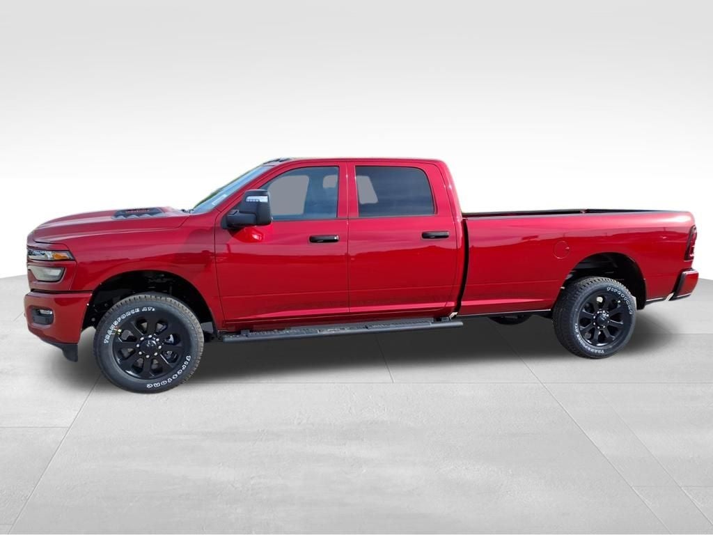 2026 RAM Ram 2500 RAM 2500 BLACK EXPRESS CREW CAB 4X4 8' BOX