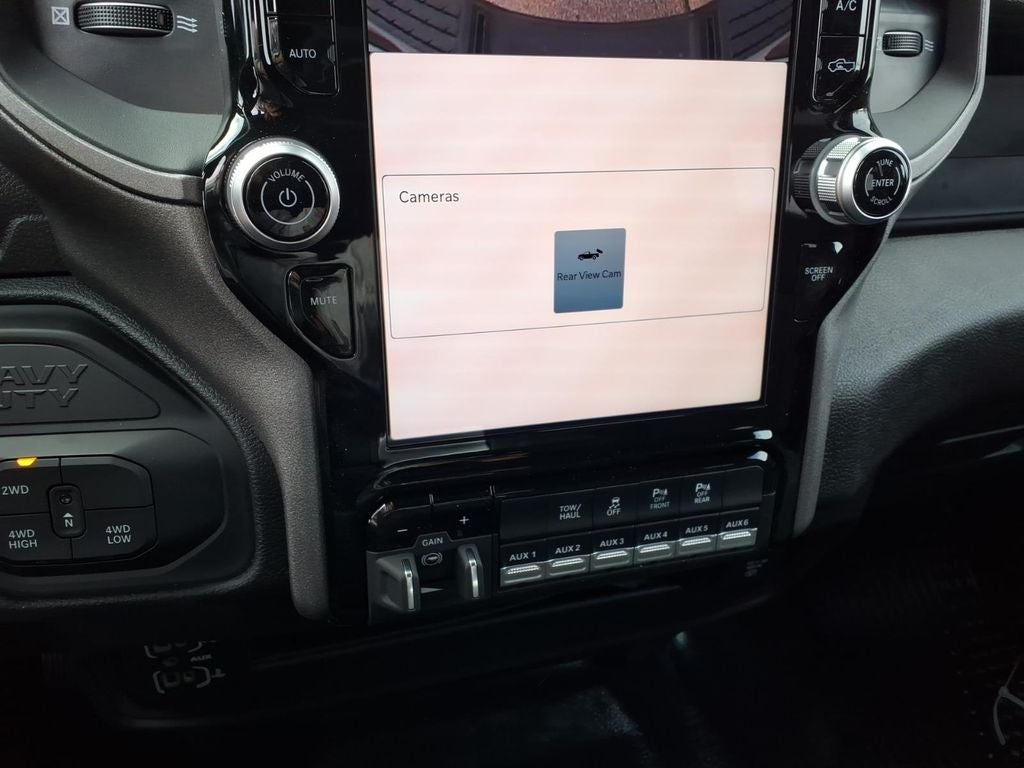 2026 RAM 2500 RAM 2500 TRADESMAN CREW CAB 4X4 8' BOX