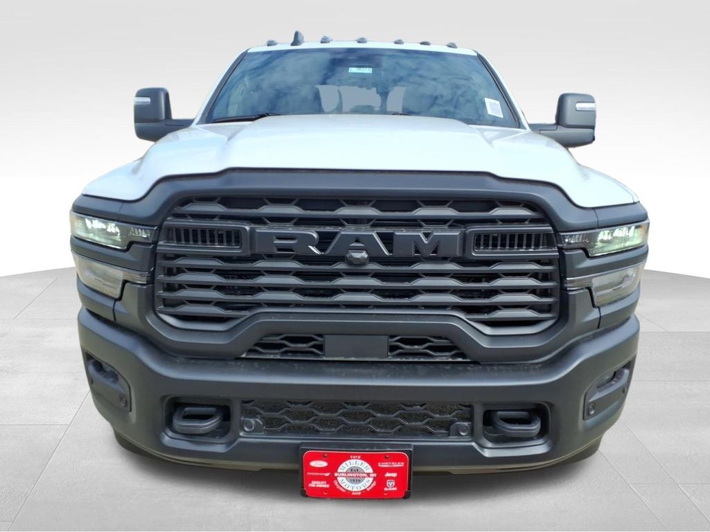 2026 RAM 2500 RAM 2500 TRADESMAN CREW CAB 4X4 8' BOX