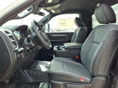 2026 RAM Ram 5500 Chassis Cab RAM 5500 TRADESMAN CHASSIS REGULAR CAB 4X4 84' CA