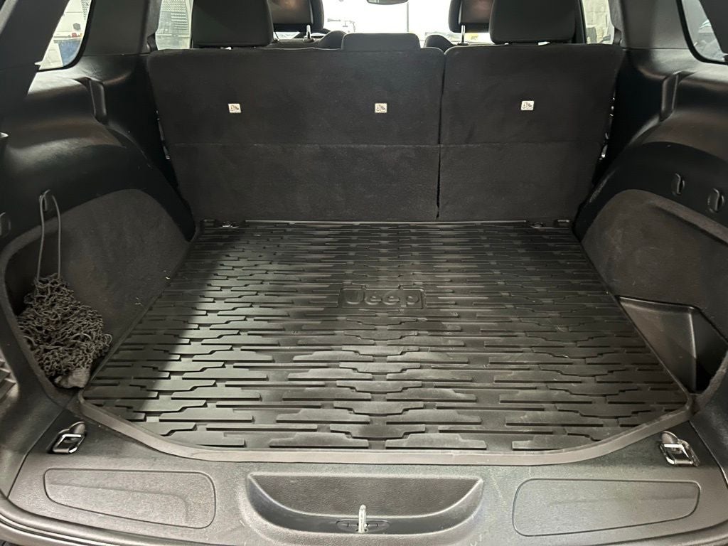 2017 Jeep Grand Cherokee Laredo