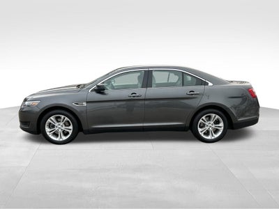 2016 Ford Taurus SE