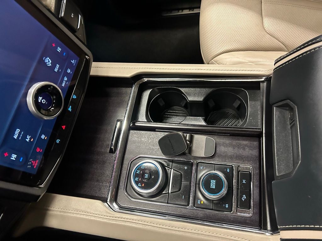 2022 Ford Expedition Max Platinum