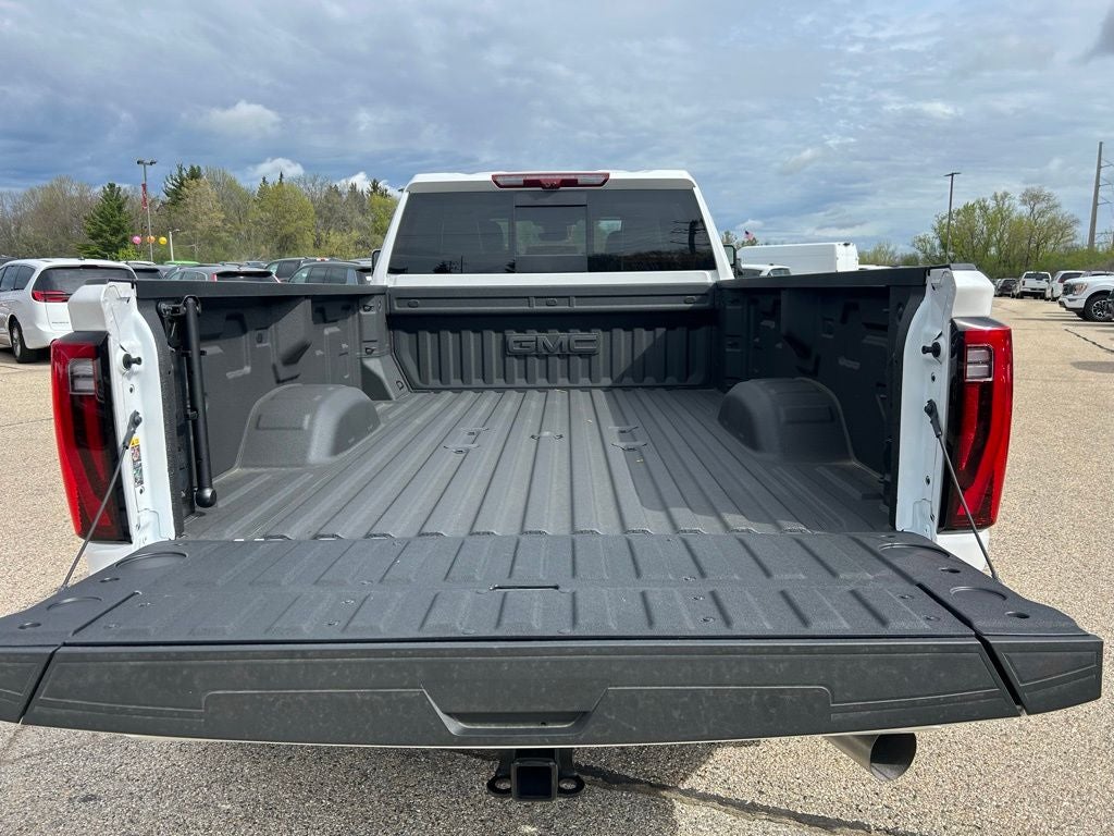 2025 GMC Sierra 3500HD Denali Ultimate