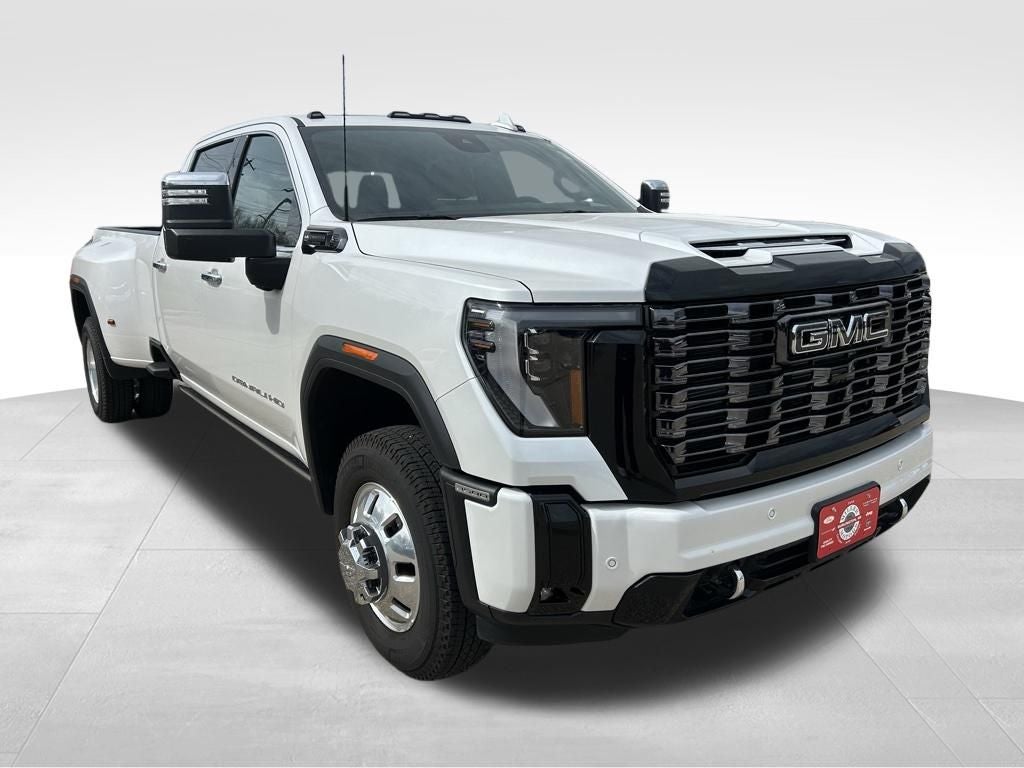 2025 GMC Sierra 3500HD Denali Ultimate
