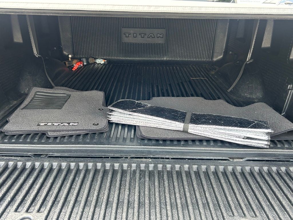 2018 Nissan Titan SV