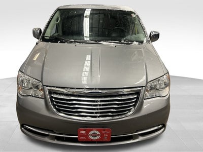 2016 Chrysler Town & Country Touring-L