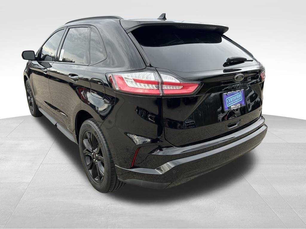 2022 Ford Edge SE