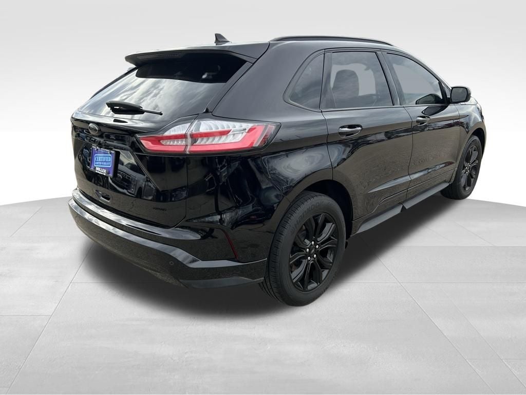 2022 Ford Edge SE