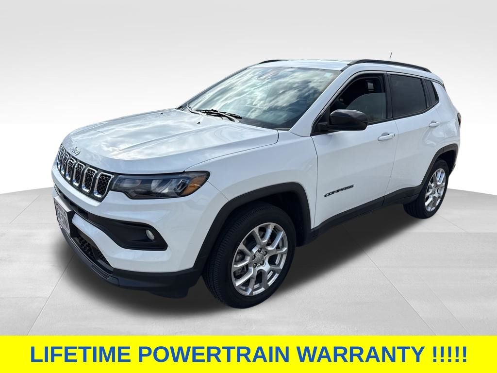 2023 Jeep Compass Latitude Lux