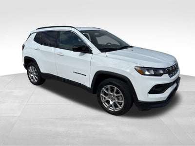 2023 Jeep Compass Latitude Lux