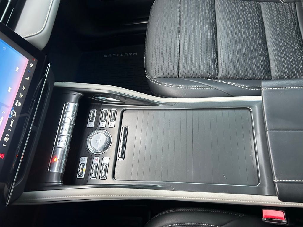 2024 Lincoln Nautilus Reserve