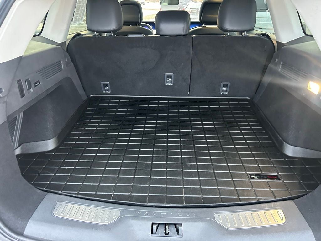 2024 Lincoln Nautilus Reserve