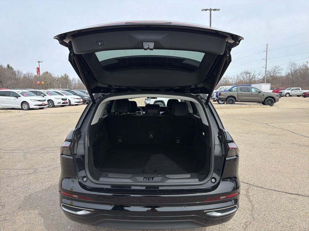 2025 Lincoln Nautilus Reserve