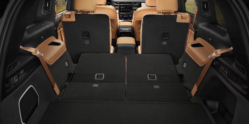 2026 Jeep Grand Cherokee seats folded down
